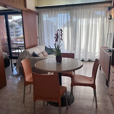 Apartment Casa Marilia Livorno